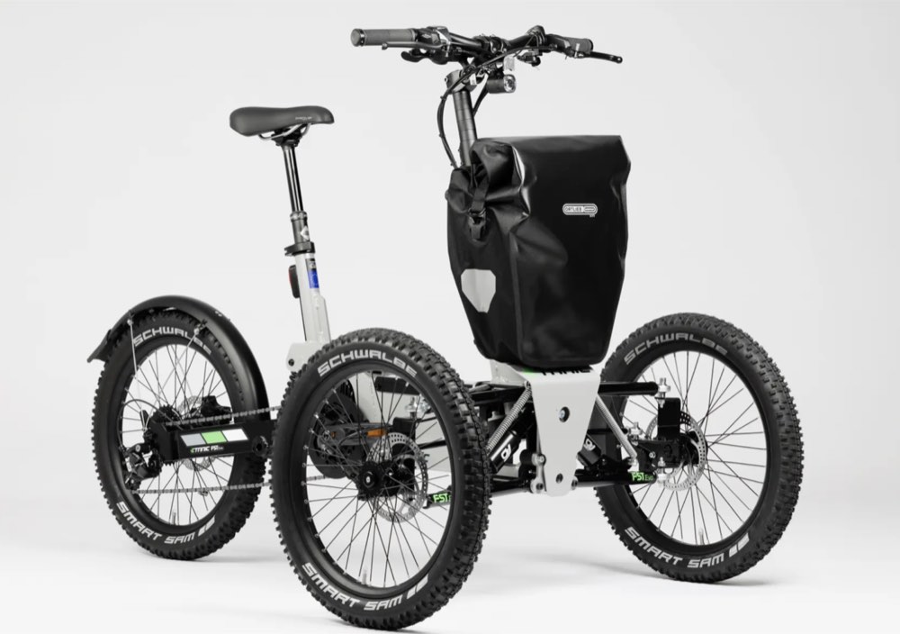 TRICICLO DE DOBLE SUSPENSIÓN ETNNIC FST EVO