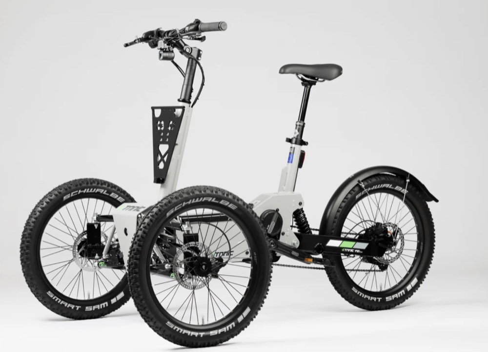 TRICICLO DE DOBLE SUSPENSIÓN ETNNIC FST EVO