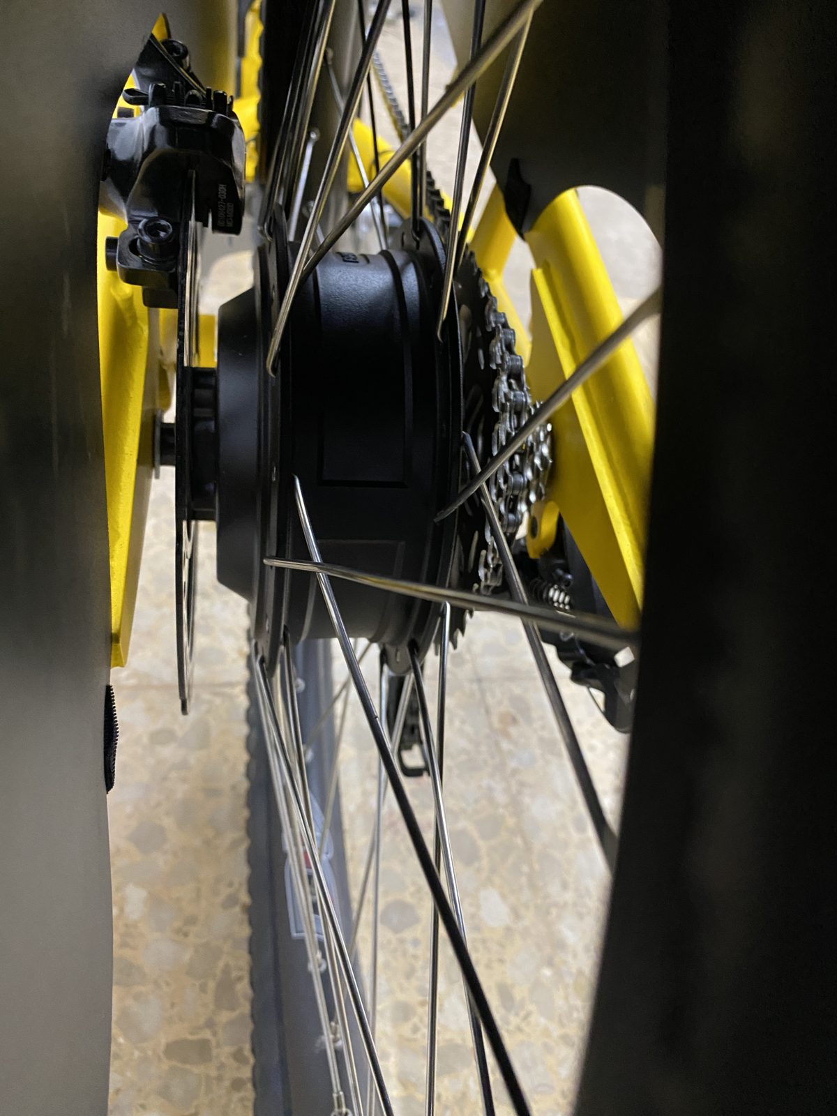 Moteur roue arrière
