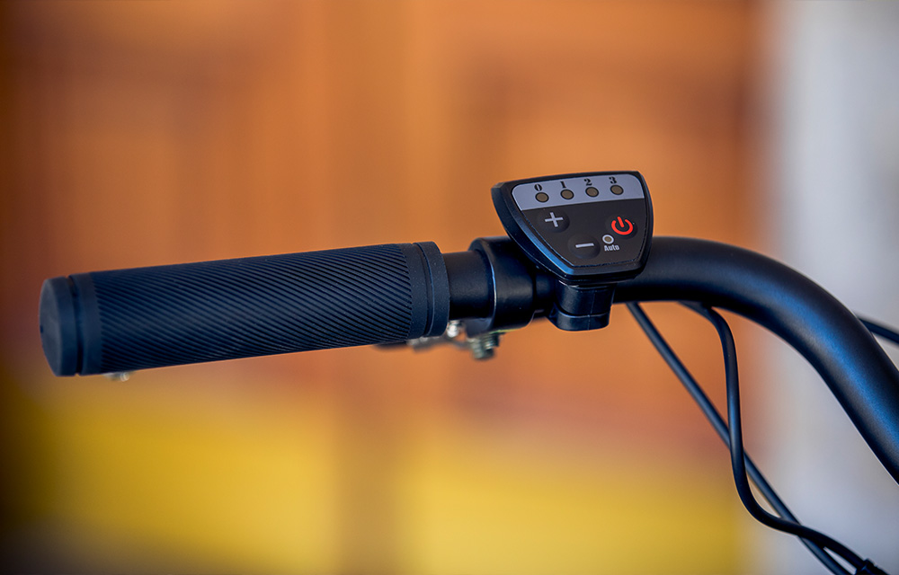 ME542-triciclo-monty-nuke-24-display-1